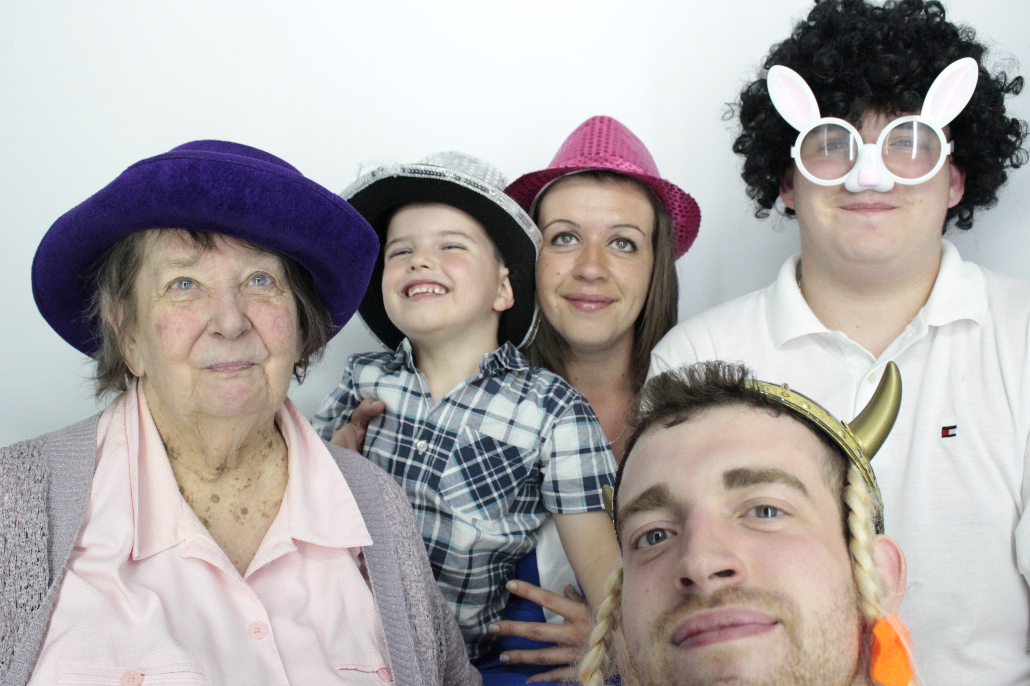 Kerry's 30th Birthday | View more photos from the event at gallery.myphotoboothexperience.co.uk/u/MyPhotoBoothExperienceLtd/Kerrys-30th-Birthday